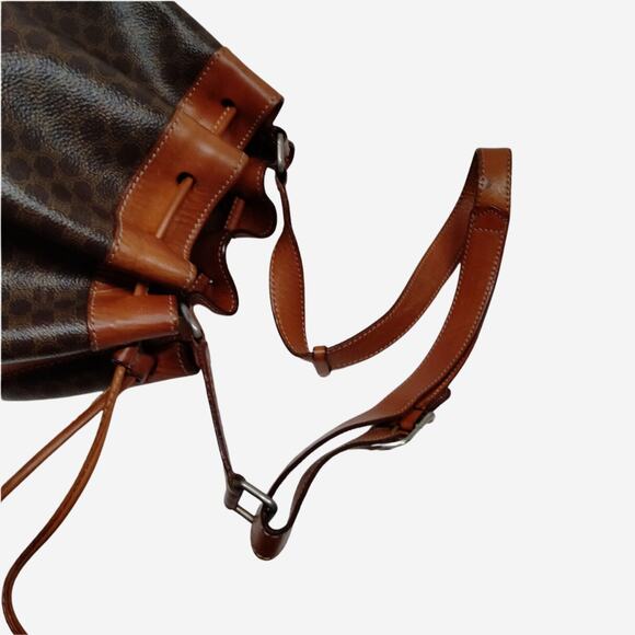 Celine Monogram Bucket Bag - Picture 4 of 9